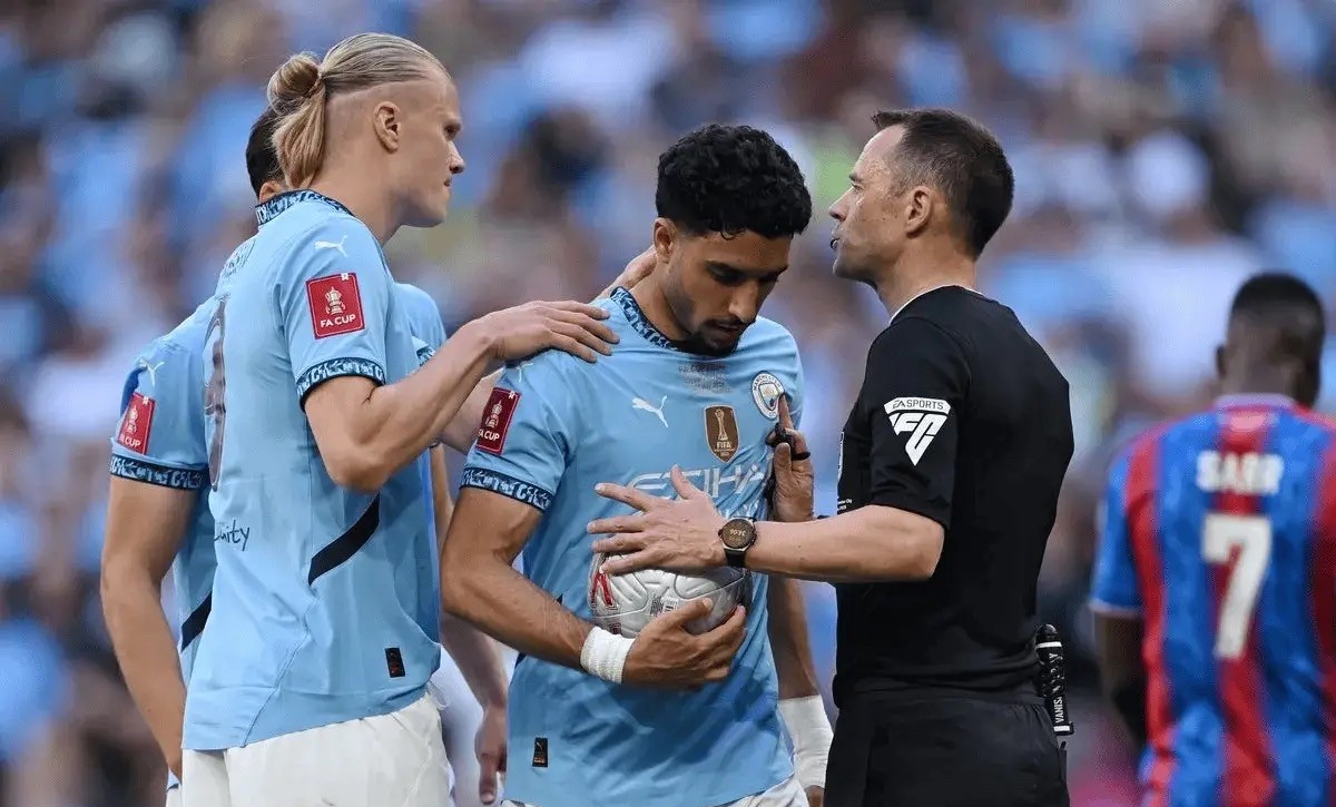 包含那不勒斯赛后临场应变,志在西甲名次提升,态度坚定,球队文化再被提及的词条 包含那不勒斯赛后临场应变,志在西甲名次提升,态度坚定,球队文化再被提及的词条