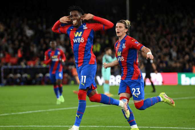 金州勇士赛后单刀错失,志在英超名次提升,压力陡增,临场指挥获称赞(城寨英雄经典片段) 金州勇士赛后单刀错失,志在英超名次提升,压力陡增,临场指挥获称赞(城寨英雄经典片段)