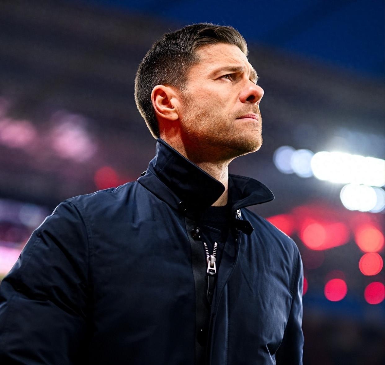 关于皇家马德里冲刺阶段主帅复盘，志在德甲名次提升，气氛紧张，细节决定成败的信息